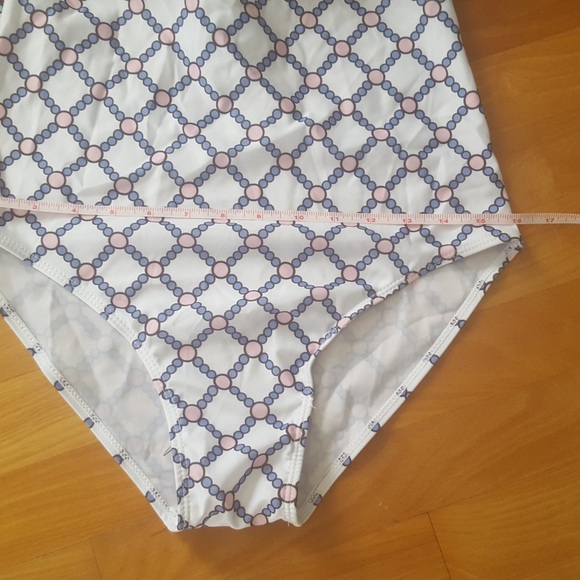 Bathing suit - Picture 4 of 5